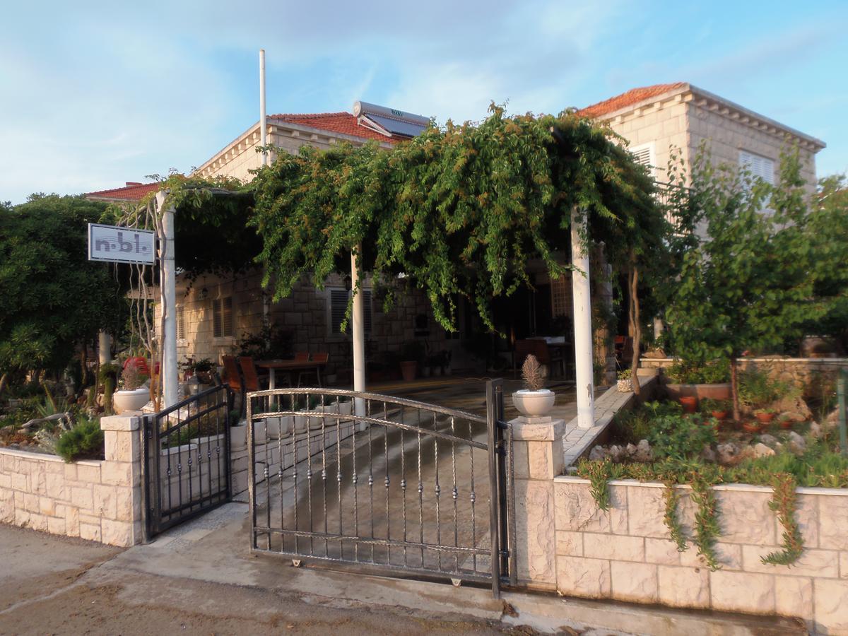 Villa Nobilo Lumbarda Exterior foto